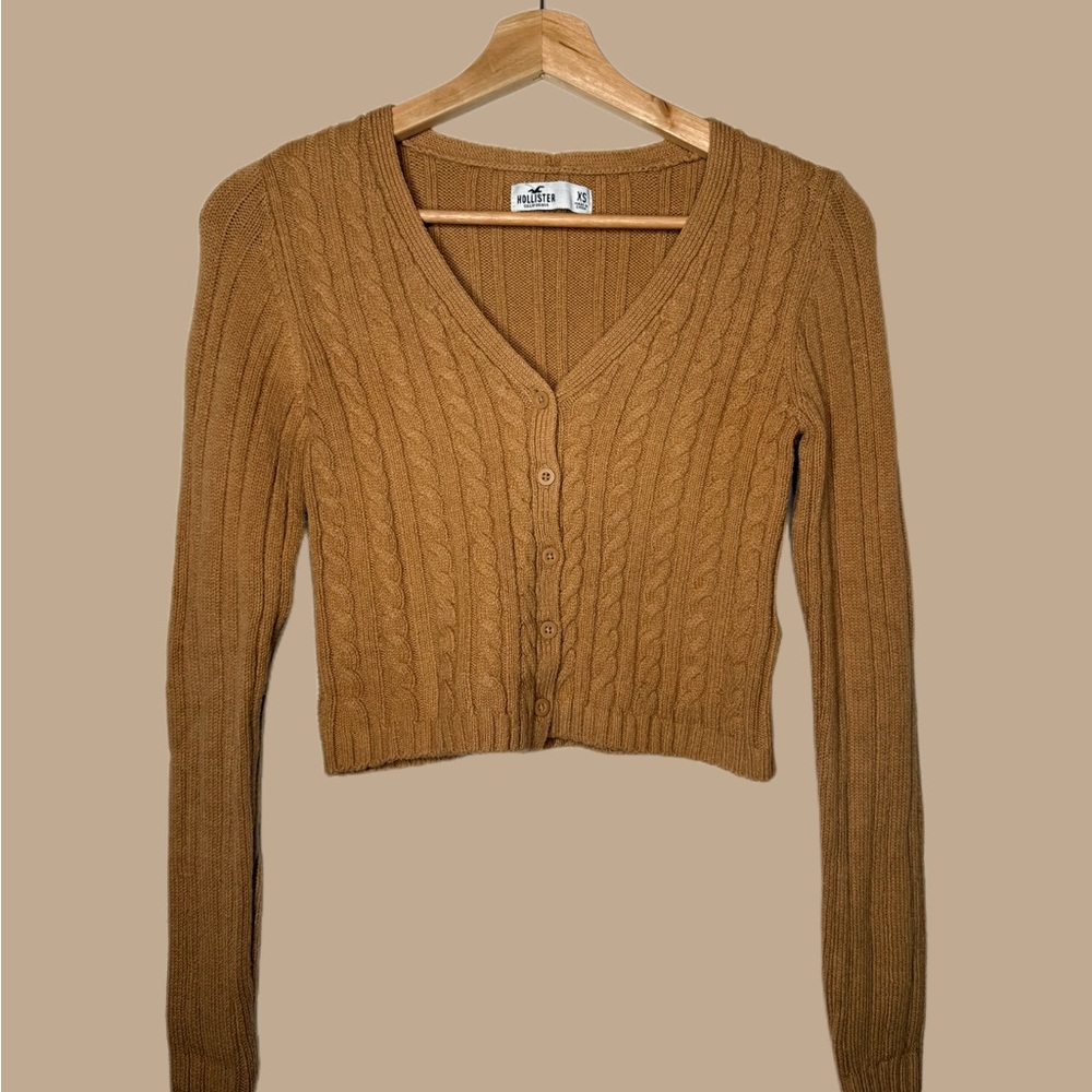 Hollister Tan Cable Knit Cropped Cardigan